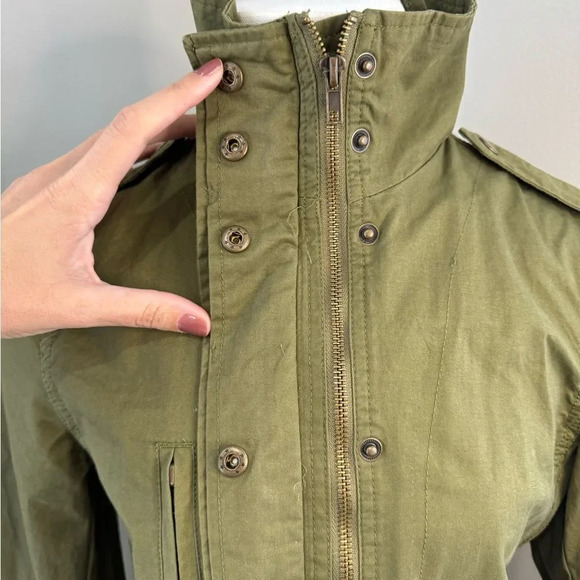 Love Tree Utility Jacket Women’s Size S Army Green Drawstring Waist EUC - Picture 9 of 13